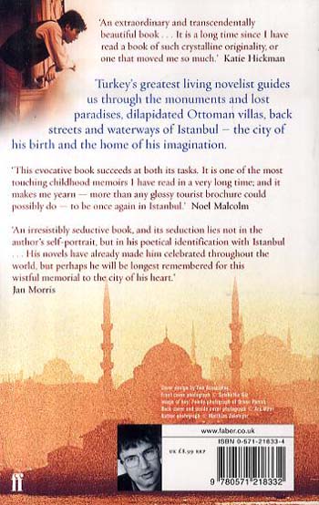 Istanbul: Memories and the City (Paperback)