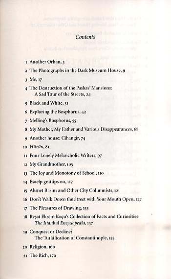 Istanbul: Memories and the City (Paperback)
